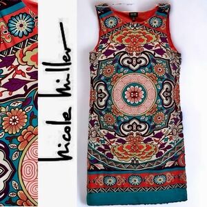NICOLE MILLER SLEEVELESS STRETCHY DRESS.
LIKE NEW! COLORFUL FLORAL MANDALA PRINT